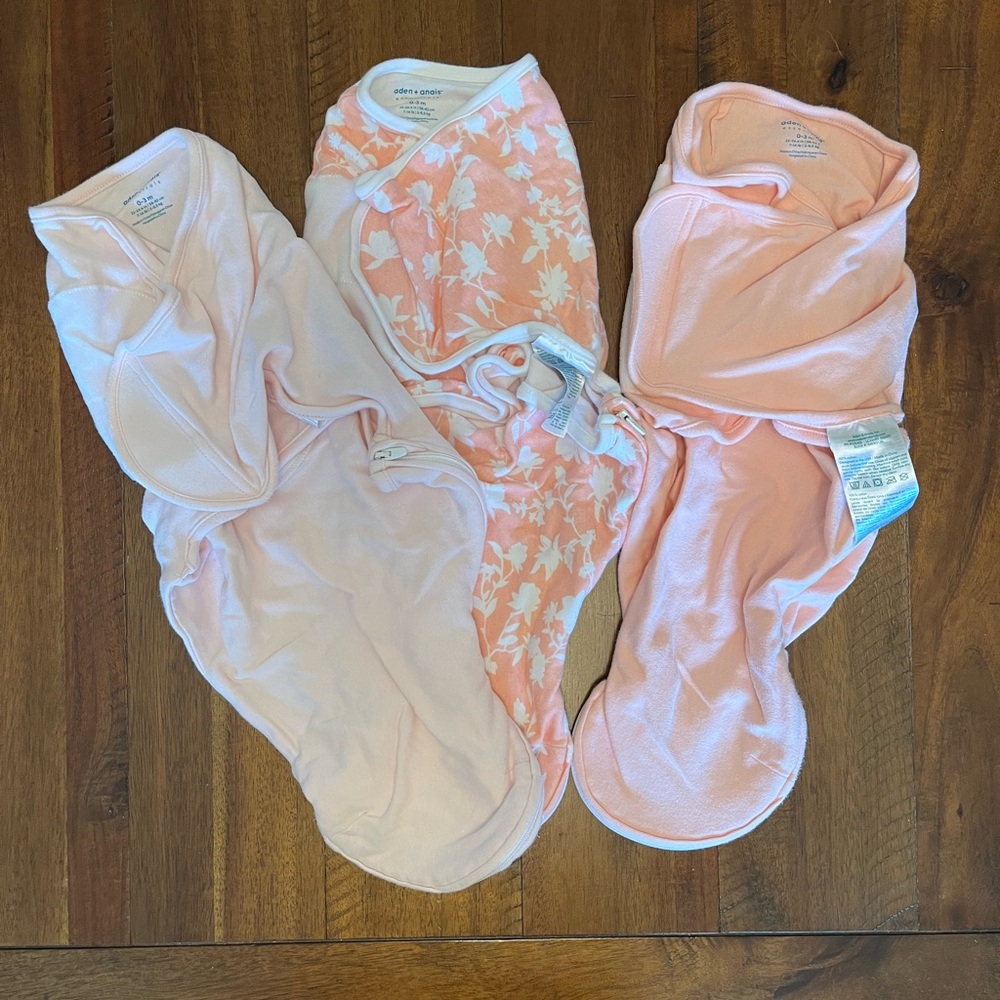 aden + anais Coral and White Baby Swaddle Set